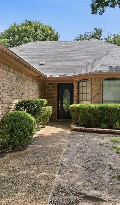 4009 Brookway Drive, Fort Worth TX 76123 - Photo 2