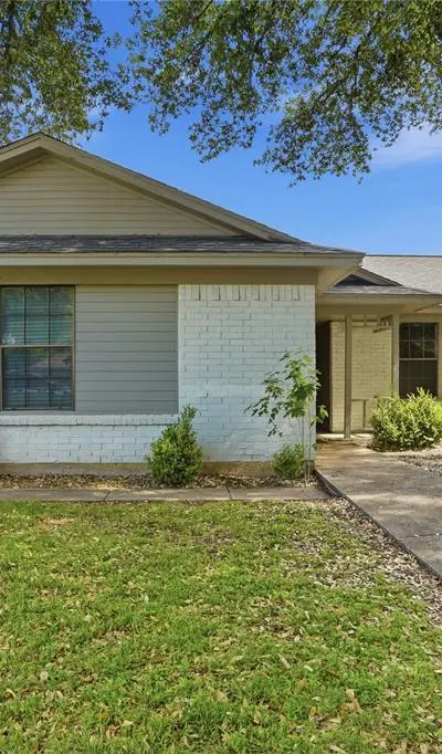 1701 Tobie Layne Street, Benbrook TX 76126 - Photo 2