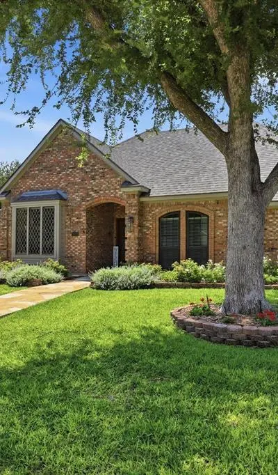 3400 Steven Drive, Plano TX 75023 - Photo 2