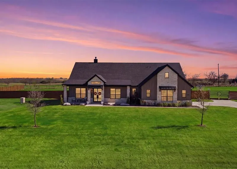 6620 Buffalo Ridge Circle, Godley TX 76044