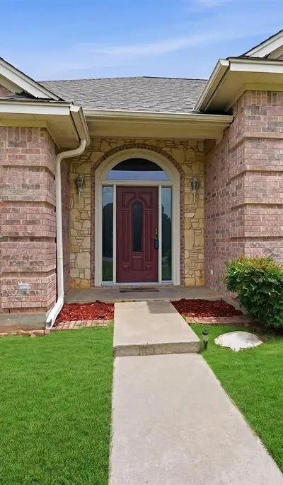 1005 Catalina Drive, Bells TX 75414 - Photo 2