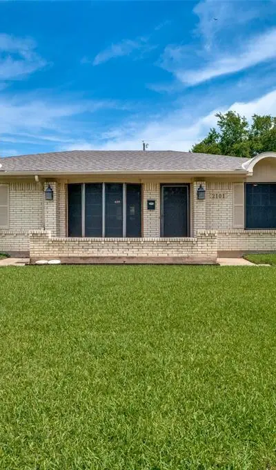 2101 Spanish Trail, Irving TX 75060