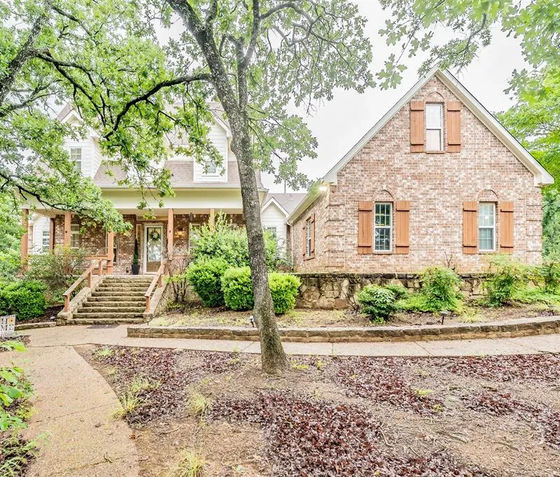 5480 Bridle Path, Aubrey TX 76227