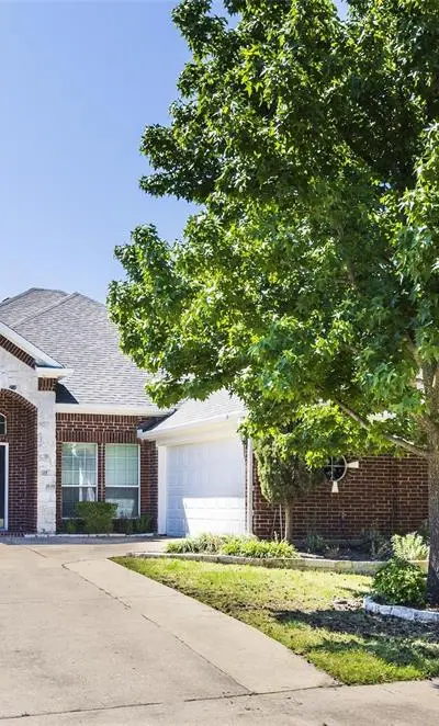 10706 Saint Annes Drive, Rowlett TX 75089