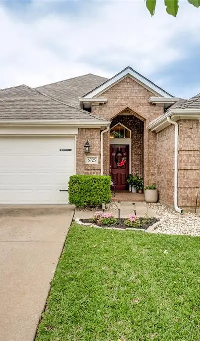 6725 Hayling Way, Denton TX 76210