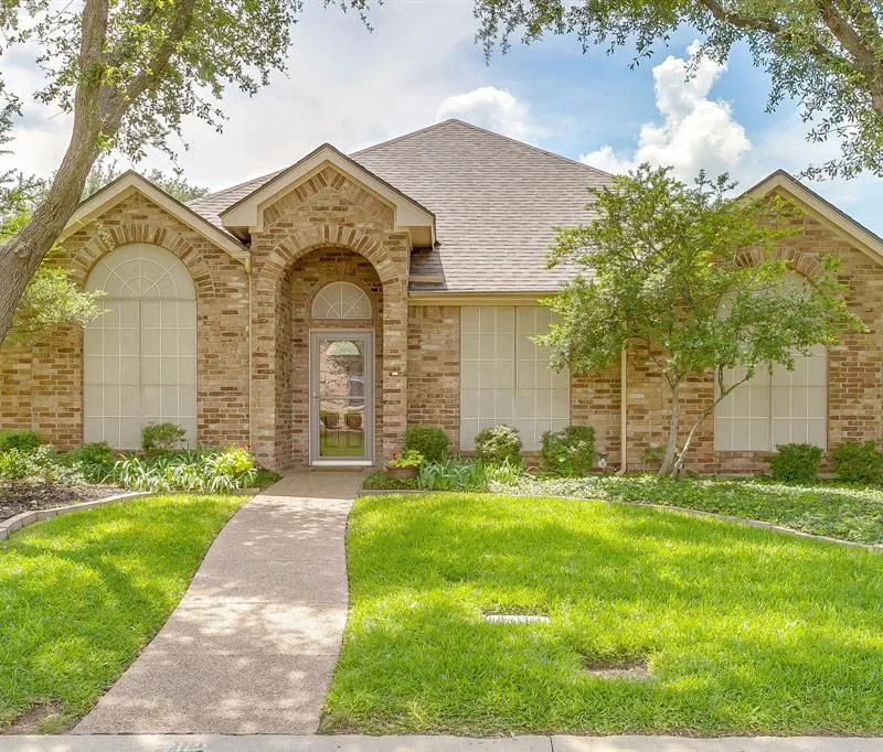 7112 White Tail Trail, Fort Worth TX 76132