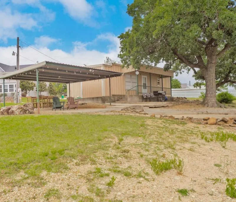 120 Tettleton Circle, Bowie TX 76230