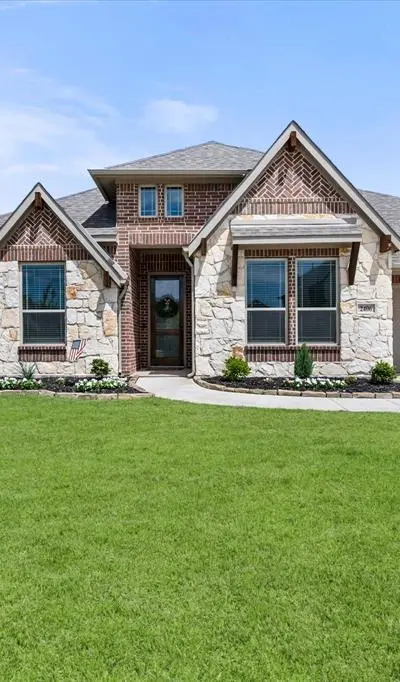 2406 Warrington Place, Mansfield TX 76084