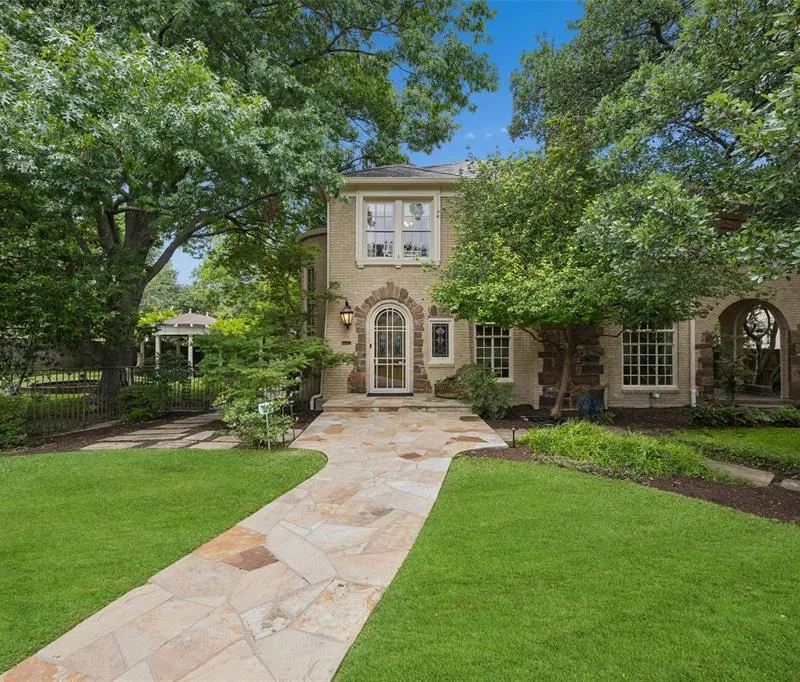 6655 Lakewood Boulevard, Dallas TX 75214