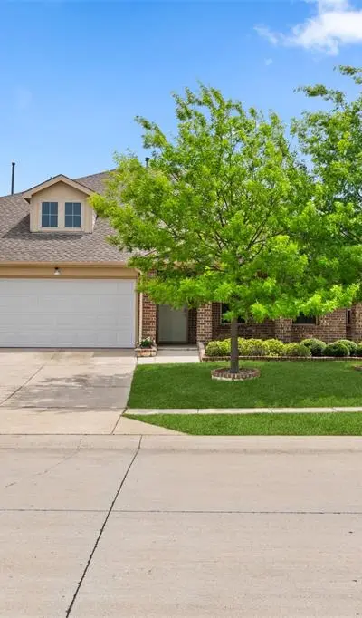 2103 Meadow Park Drive, Princeton TX 75407 - Photo 2