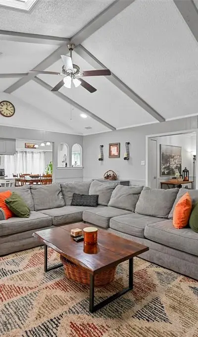 1908 Overbrook Drive, Arlington TX 76014 - Photo 4