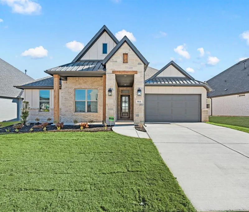 914 Highlands Avenue, Aledo TX 76008