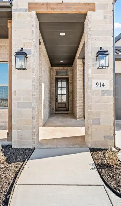 914 Highlands Avenue, Aledo TX 76008 - Photo 4