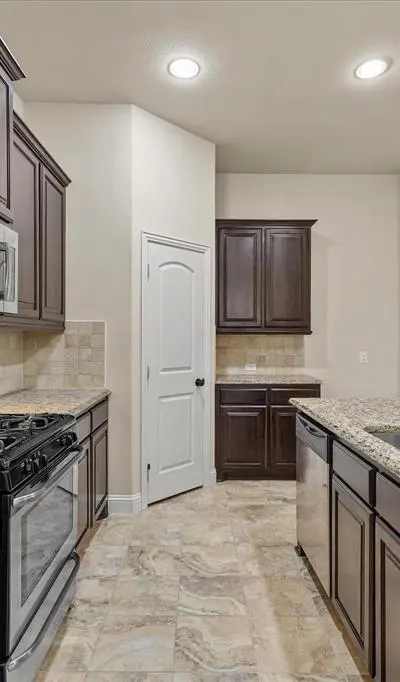 660 Sharpley Drive, Fate TX 75087 - Photo 5
