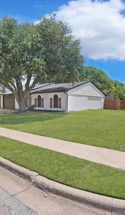7313 Lee Drive, Forest Hill TX 76140 - Photo 5