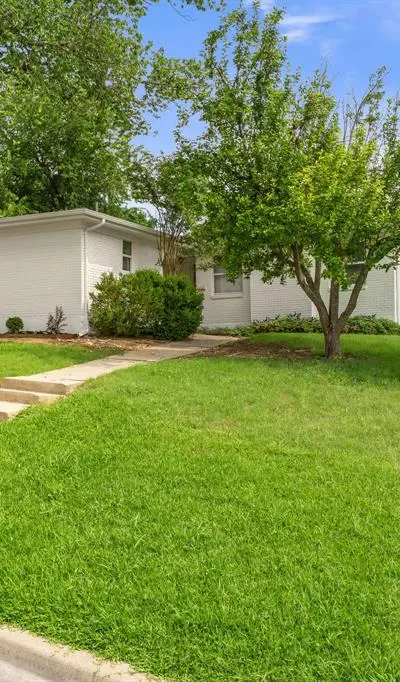 3313 Bilglade Road, Fort Worth TX 76133