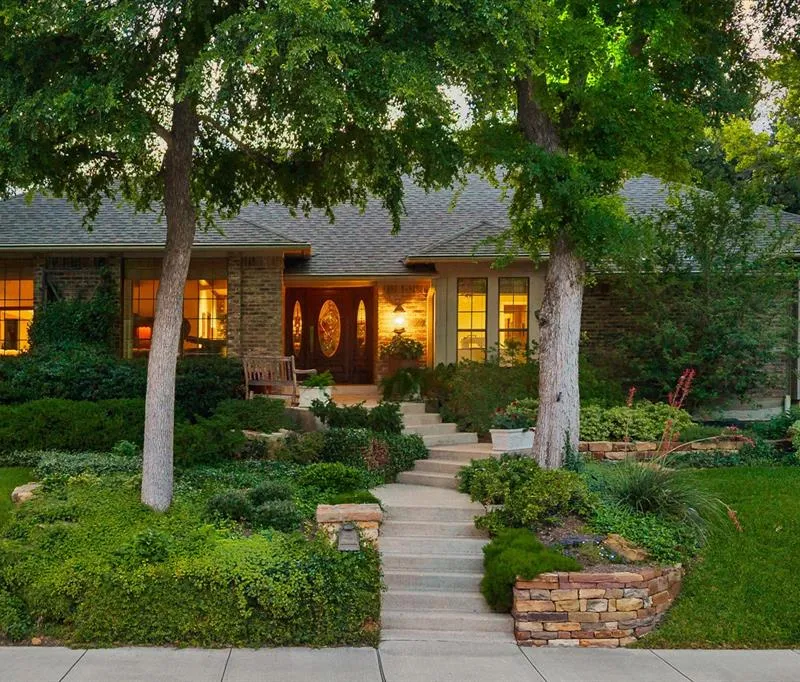 9009 Arbor Park Drive, Dallas TX 75243