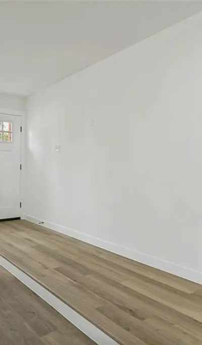 2325 Lake By Drive, Irving TX 75060 - Photo 3