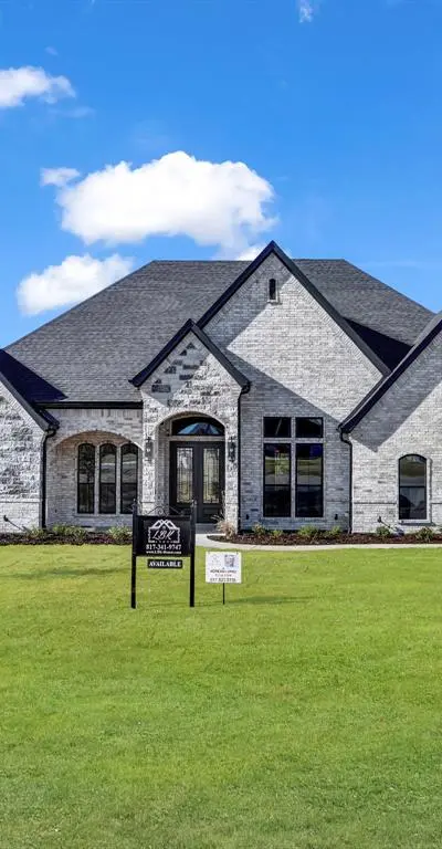 213 Desperado Court, Weatherford TX 76088