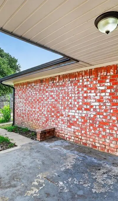 1607 Chisolm Trail, Lewisville TX 75077