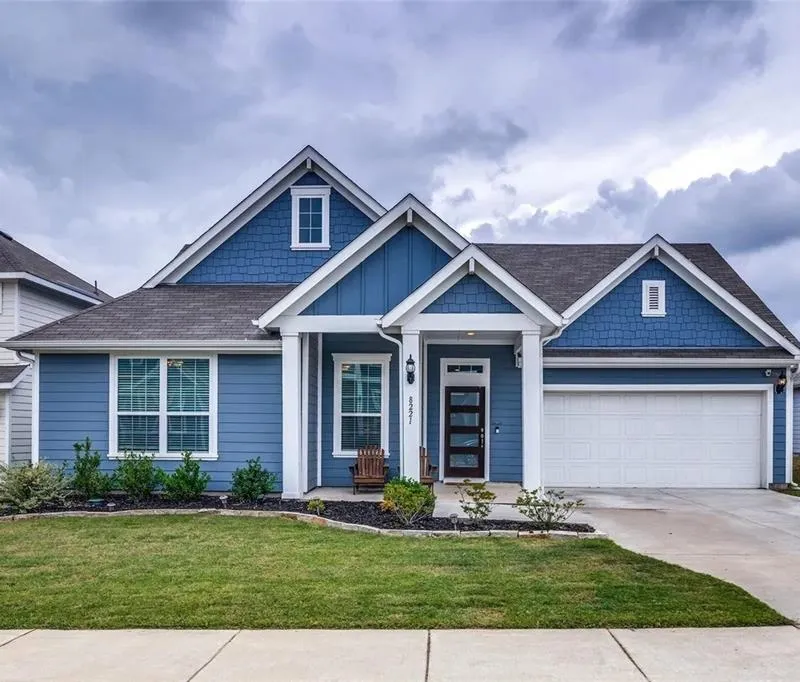 8221 Hampton Drive, Rowlett TX 75089