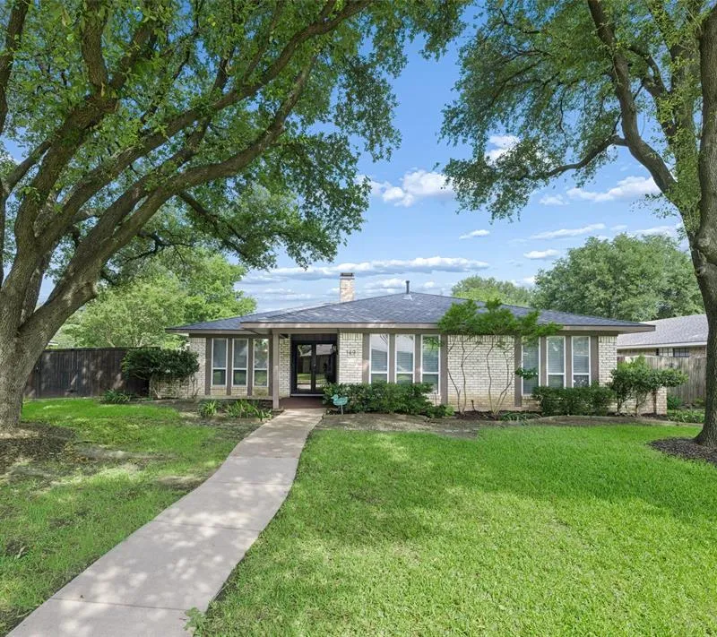 149 N Spring Creek Drive, Richardson TX 75081