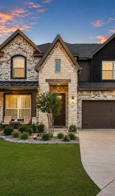 2828 Dancing Flame Drive, Denton TX 76201
