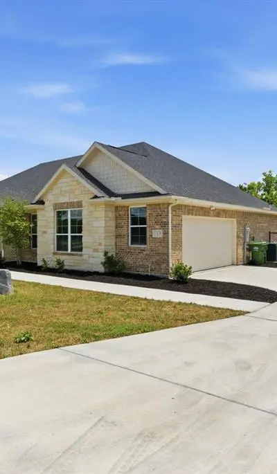 113 Cooper Court, Springtown TX 76082 - Photo 4