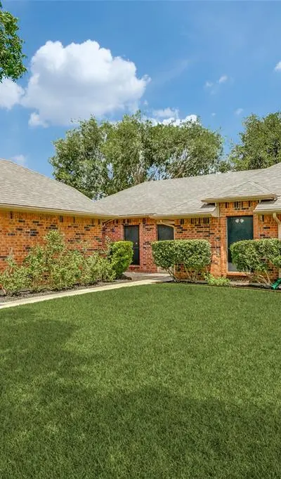20 Chimney Rock Drive, Trophy Club TX 76262 - Photo 2