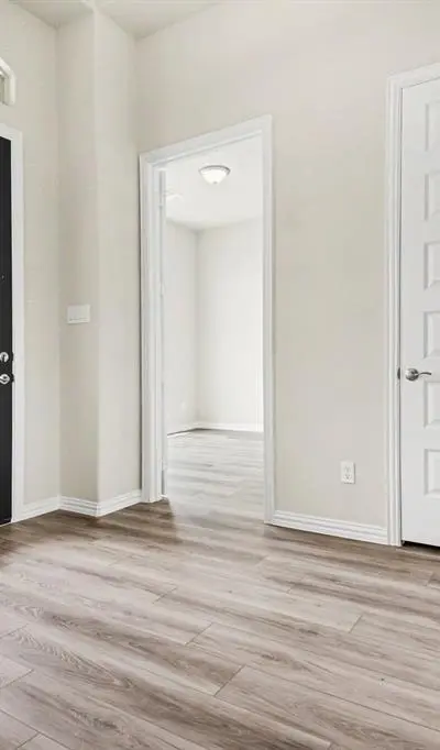 1913 Barrix Lane, DeSoto TX 75115 - Photo 5