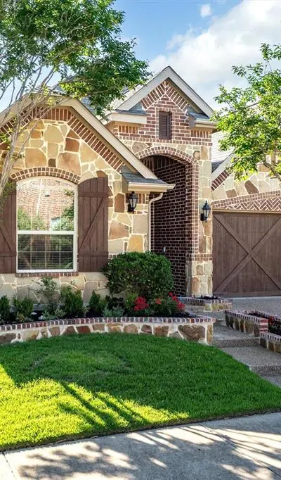 604 Satinwood Lane, Euless TX 76039 - Photo 2