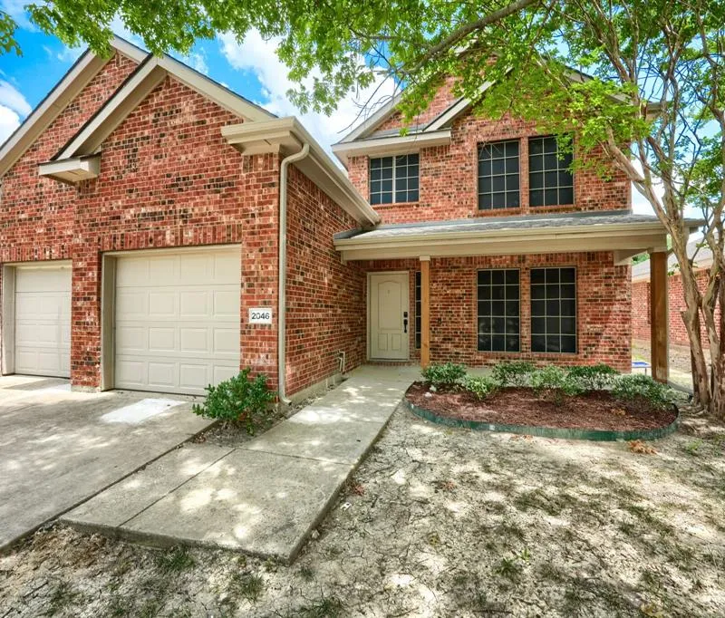 2046 Lake Trail Drive, Heartland TX 75126