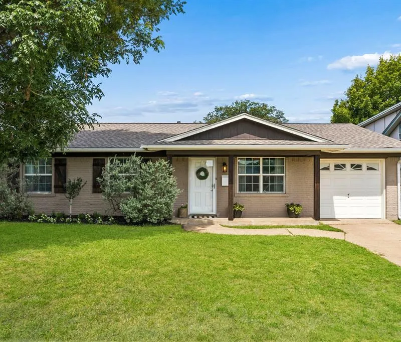 1317 Glenville Drive, Garland TX 75042