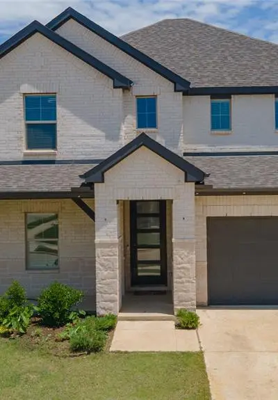2424 Yosemite Way, Corinth TX 76210
