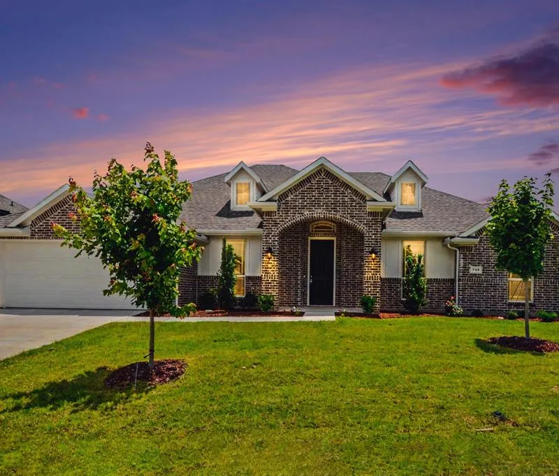 736 Candace Drive, DeSoto TX 75115