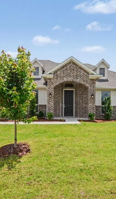 736 Candace Drive, DeSoto TX 75115 - Photo 2
