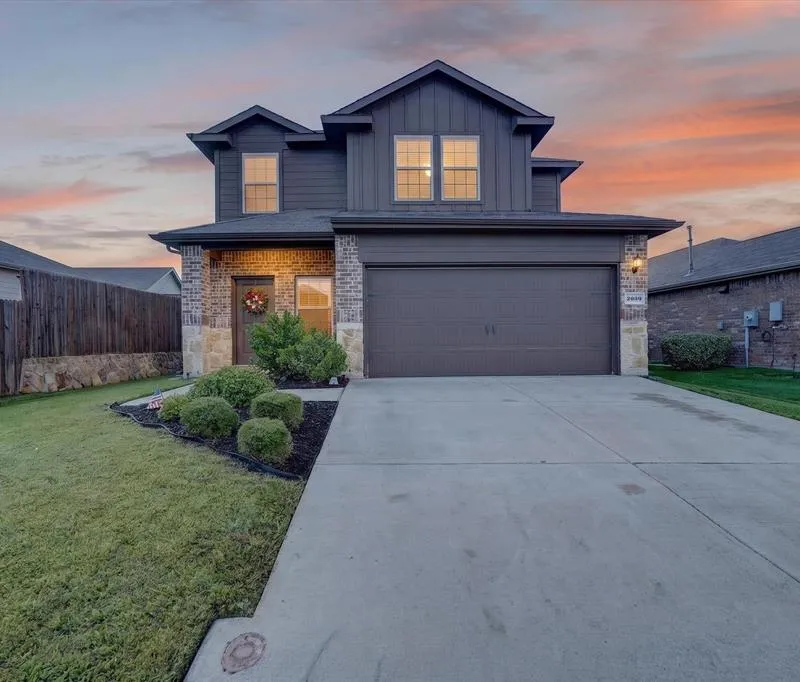 2056 Puma Street, Crandall TX 75114