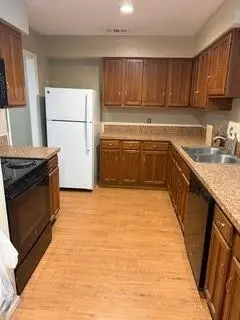 8813 Deerwood Drive, Rowlett TX 75088 - Photo 5