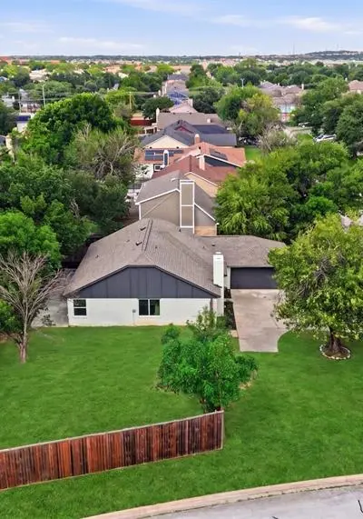 7913 Firefly Drive, Fort Worth TX 76137 - Photo 5