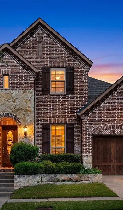 2248 Hidalgo Drive, Carrollton TX 75010