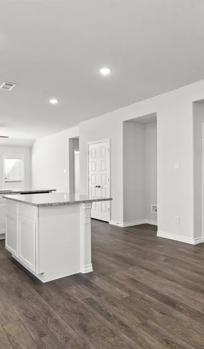 5045 Wellborn Road, Fort Worth TX 76036 - Photo 4