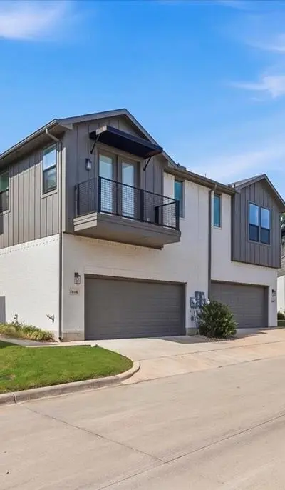 6346 Oakbend Circle # 6346, Fort Worth TX 76132