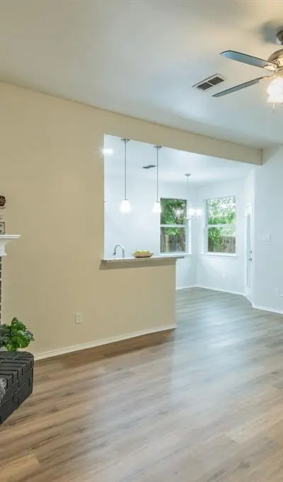 10513 Fossil Hill Drive, Fort Worth TX 76131 - Photo 5