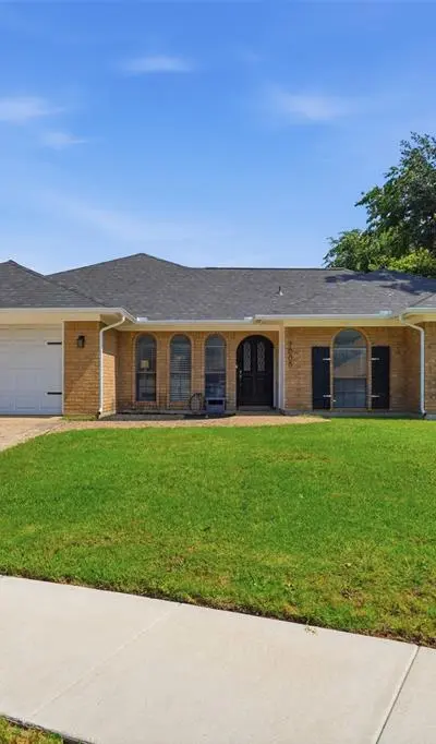 7005 Sao Paulo Court, North Richland Hills TX 76180