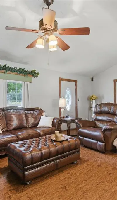298 County Road 3940, Poolville TX 76487 - Photo 4
