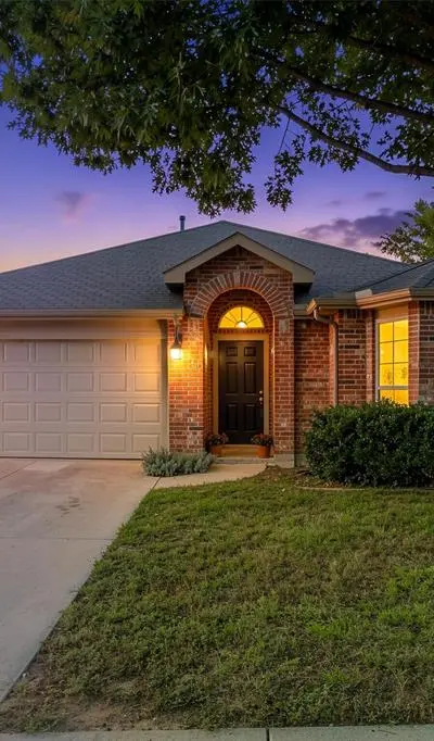 1305 Mill Crossing, Garland TX 75040