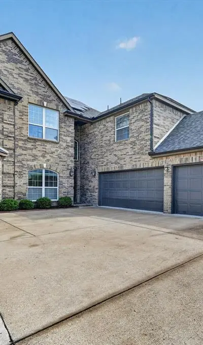 2832 Sendero, Grand Prairie TX 75054 - Photo 3