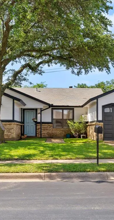 5900 Birchill Road, Watauga TX 76148 - Photo 2