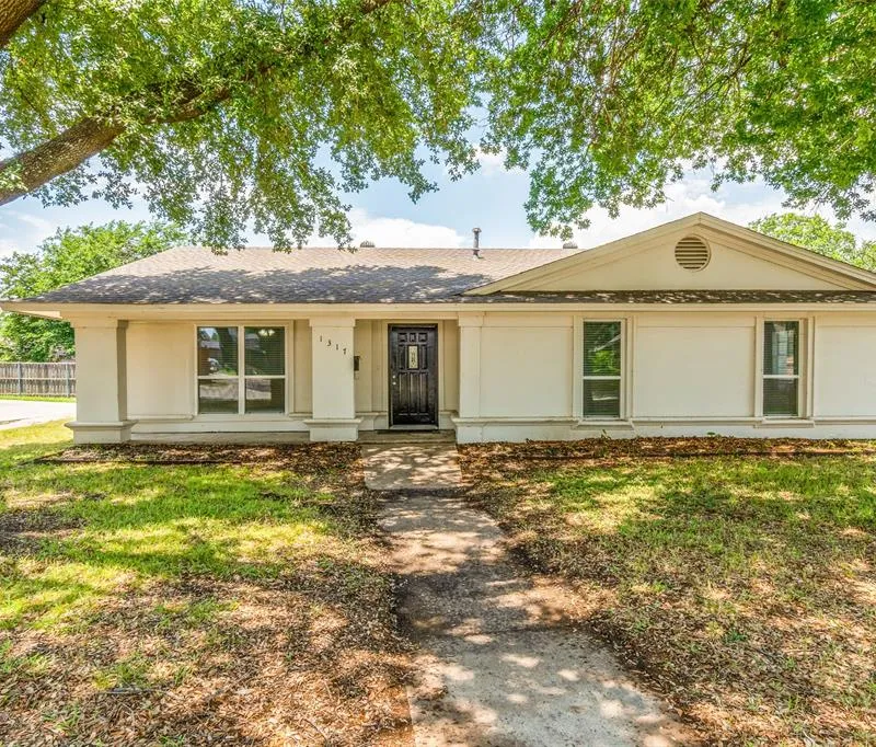 1317 Mount Vernon Drive, Mesquite TX 75149