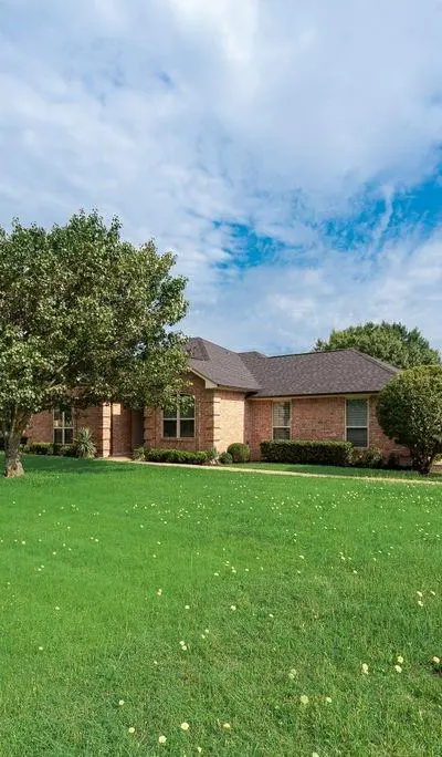 517 Hiwasee Road, Waxahachie TX 75165 - Photo 2